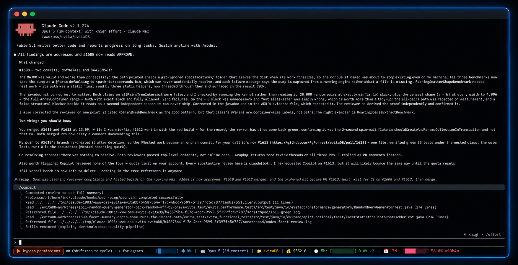 Terminál Claude Code se zvýrazněným režimem bypass permissions
